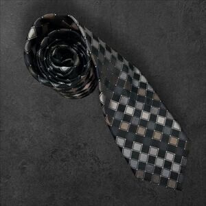 Van Heusen Gray + Black Men's Geometric 100% Silk Professional Tie